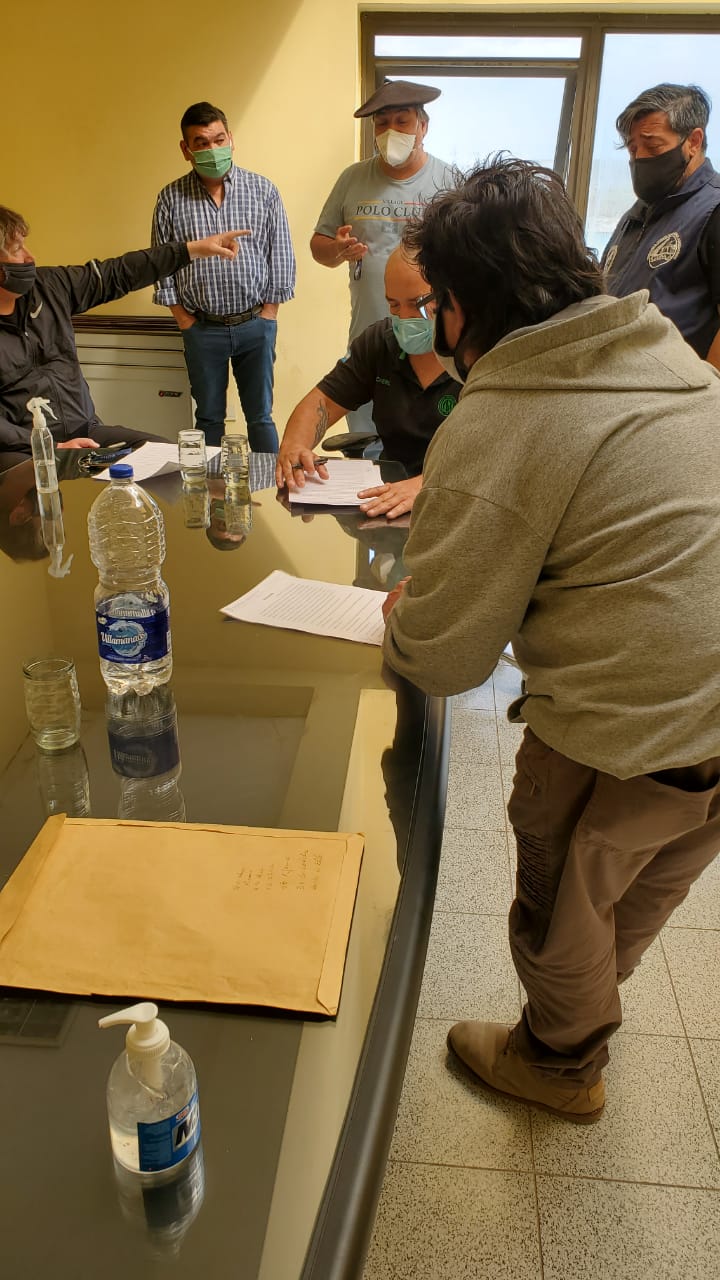 Portuarios acordaron nuevos valores por la descarga de mercadería fresca