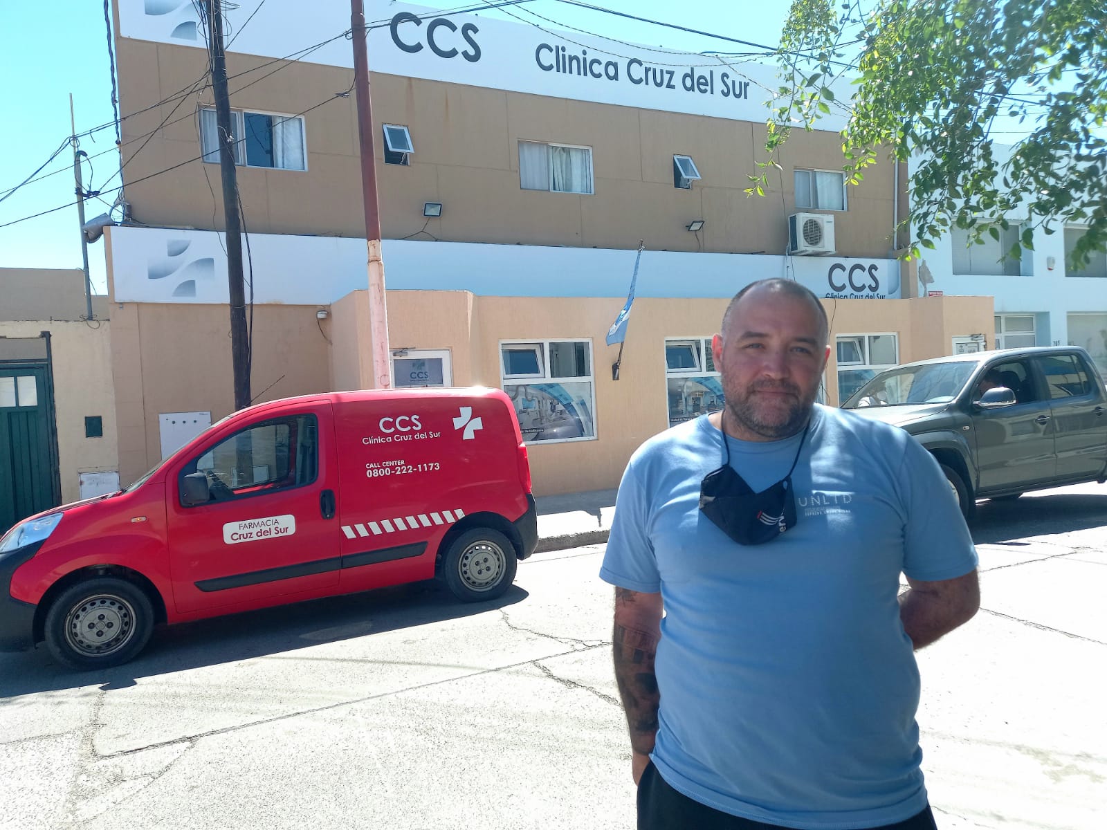 Cristian Garribia solicitó la derivación de su esposa pero la Clínica Cruz del Sur se la niega