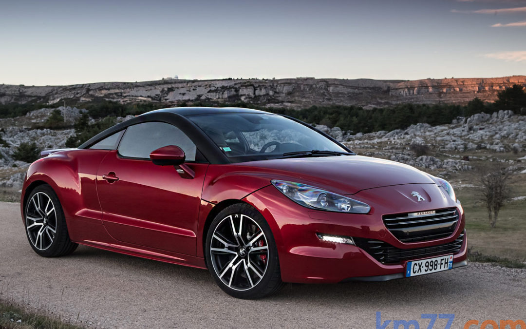 Entregó un auto, moto y dinero a cambio de un deportivo: era robado en Buenos Aires 