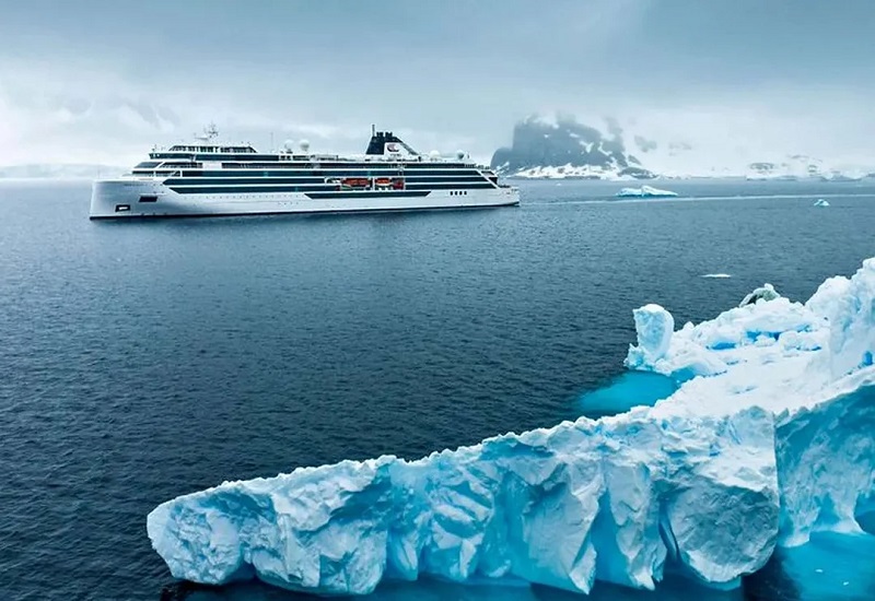 Tragedia en Tierra del Fuego: una ola gigante golpeó un crucero y murió un turista