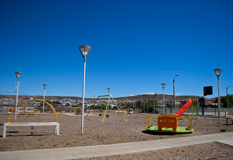 El Municipio continúa con mantenimiento de espacios públicos en los barrios