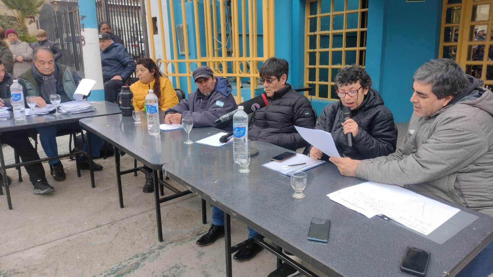 En medio de incidentes entre trabajadores, los municipales van a un paro de 48 horas