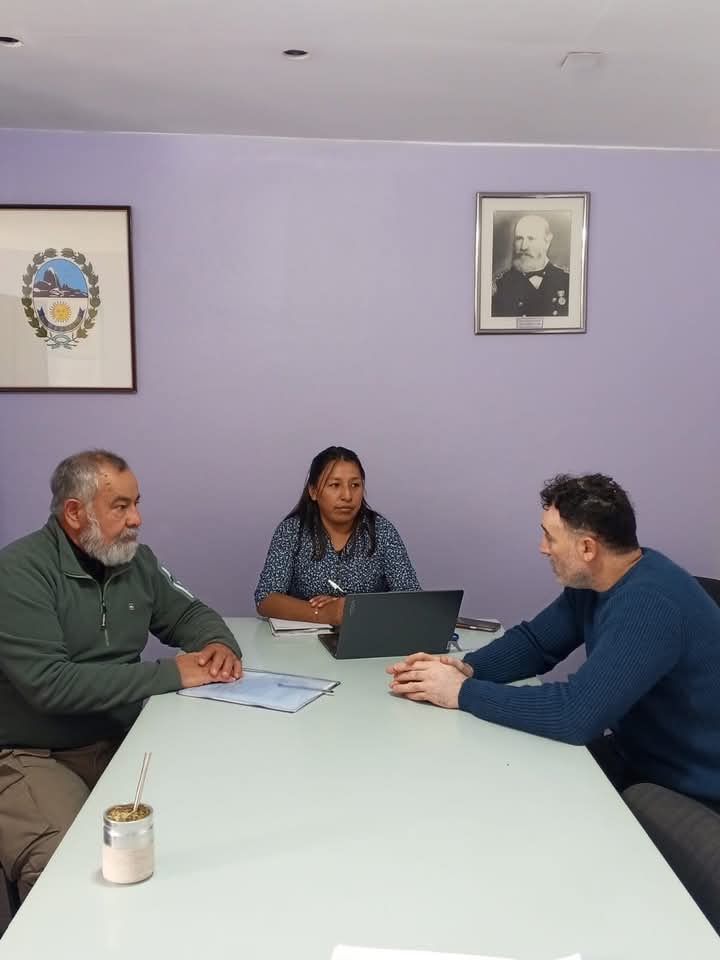 Cuestionan la reaparición de Tasselli y advierten sobre un posible regreso a las políticas de los 90