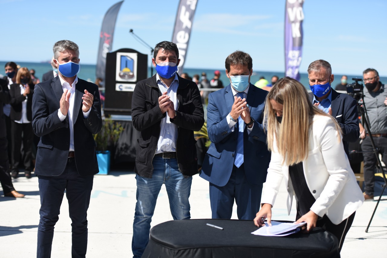 YPF y Fundación YPF acompañaron a Comodoro en su aniversario