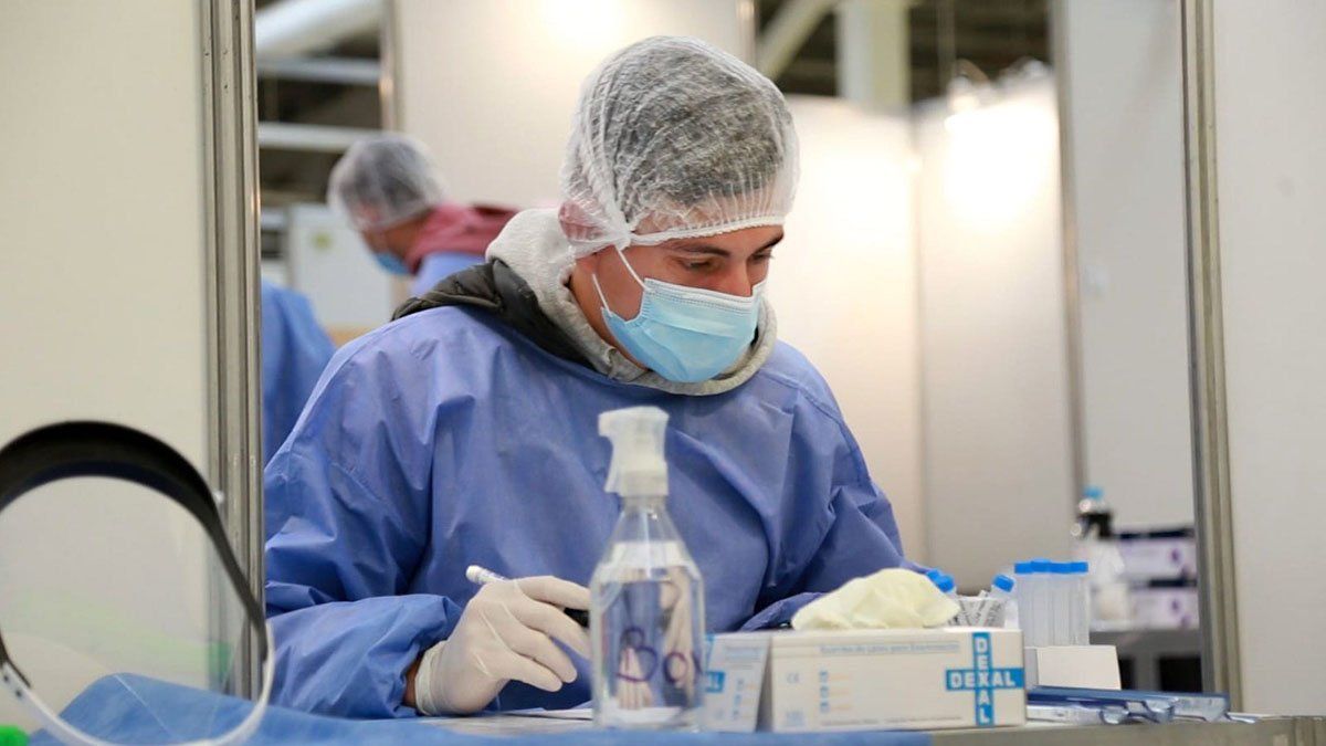 Informe Epidemiológico: Santa Cruz registró 117 nuevos casos y fallecieron dos personas