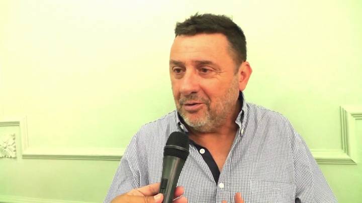 Un intendente del PJ propone comer milanesas de berenjena por la suba de la carne