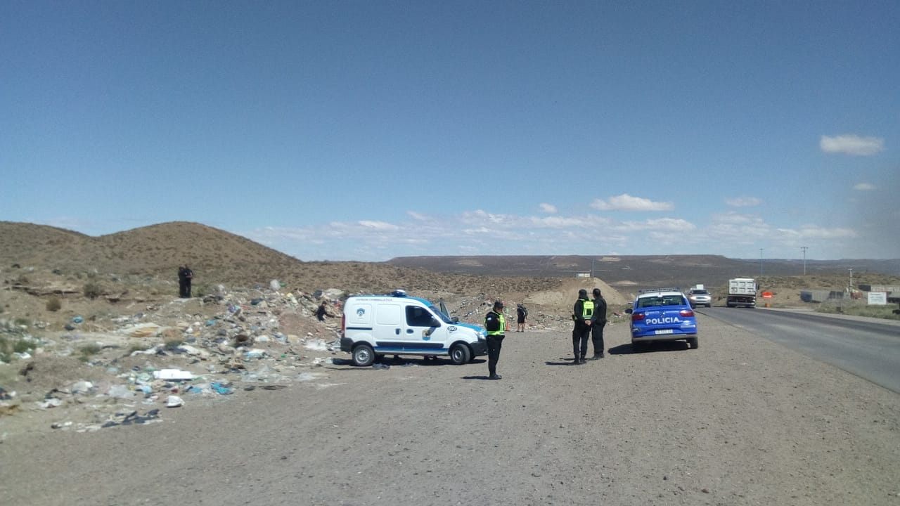 AHORA: Hallaron cadáver en cercanías del basural 
