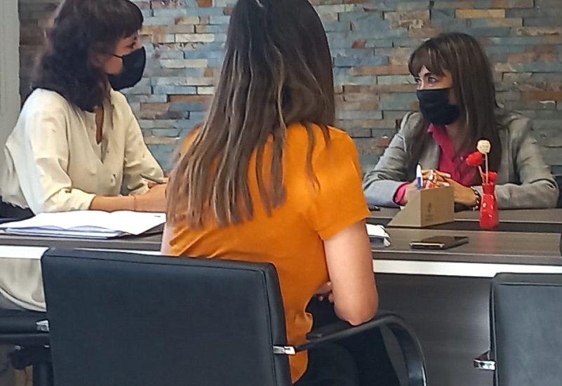 Roxana Reyes se reunió con la ministra de la Producción de la Provincia