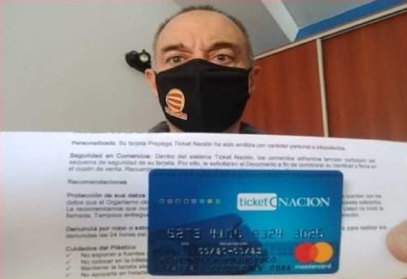 Estudiantes pone en marcha su obra tras recibir la tarjeta del Programa Clubes en Obras