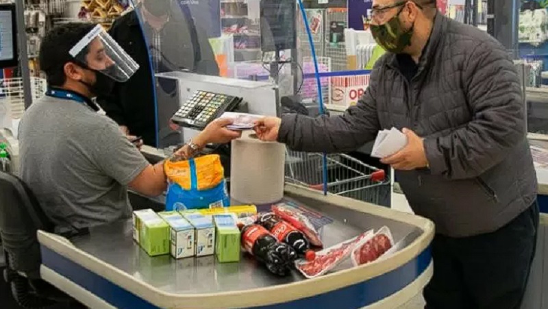 El que menos ganará en la región cobrará 168 mil pesos: empleados de comercio lograron un 60% de aumento