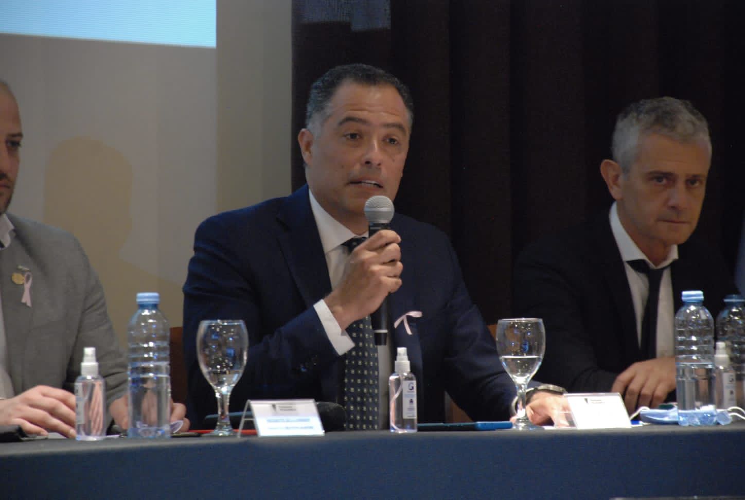 Quiroga ponderó el Parlamento Patagónico y adelantó que trabajan para nivelar acceso a inversiones en la región