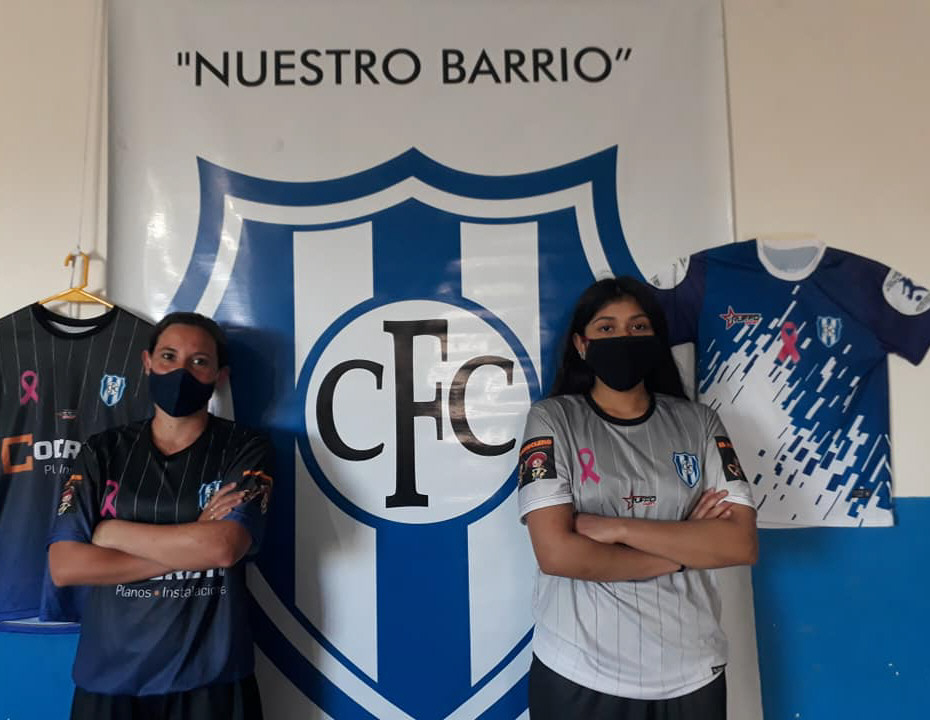 Fútbol femenino: Catamarca Fútbol Club presentó su nueva indumentaria