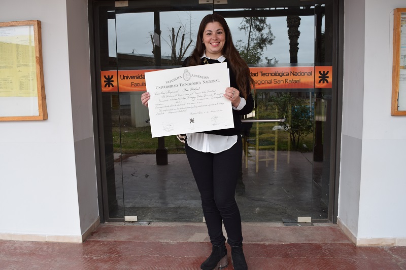 Dia de la mujer: una ypefiana construye futuro en la cuenca del golfo San Jorge