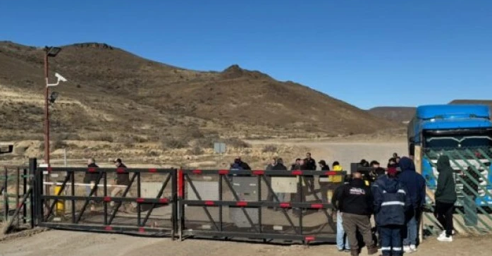 Cerro Negro: el silencio de Newmont profundiza la crisis tras las inspecciones de Santa Cruz