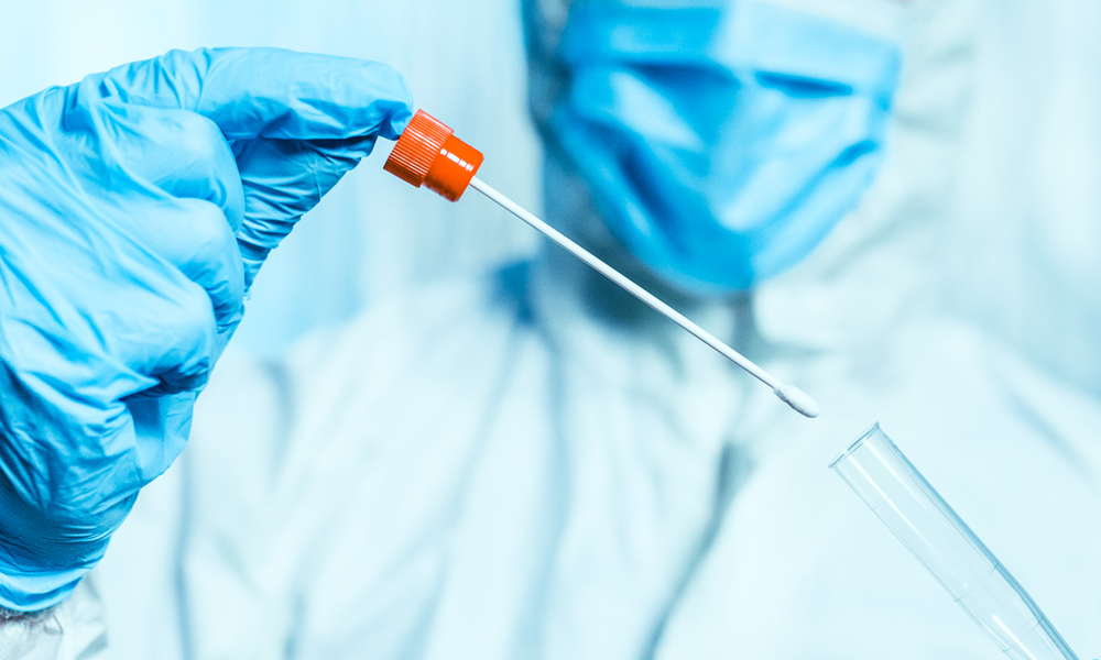 Dejaron de bajar los casos de covid: ¿Se viene la cuarta ola?