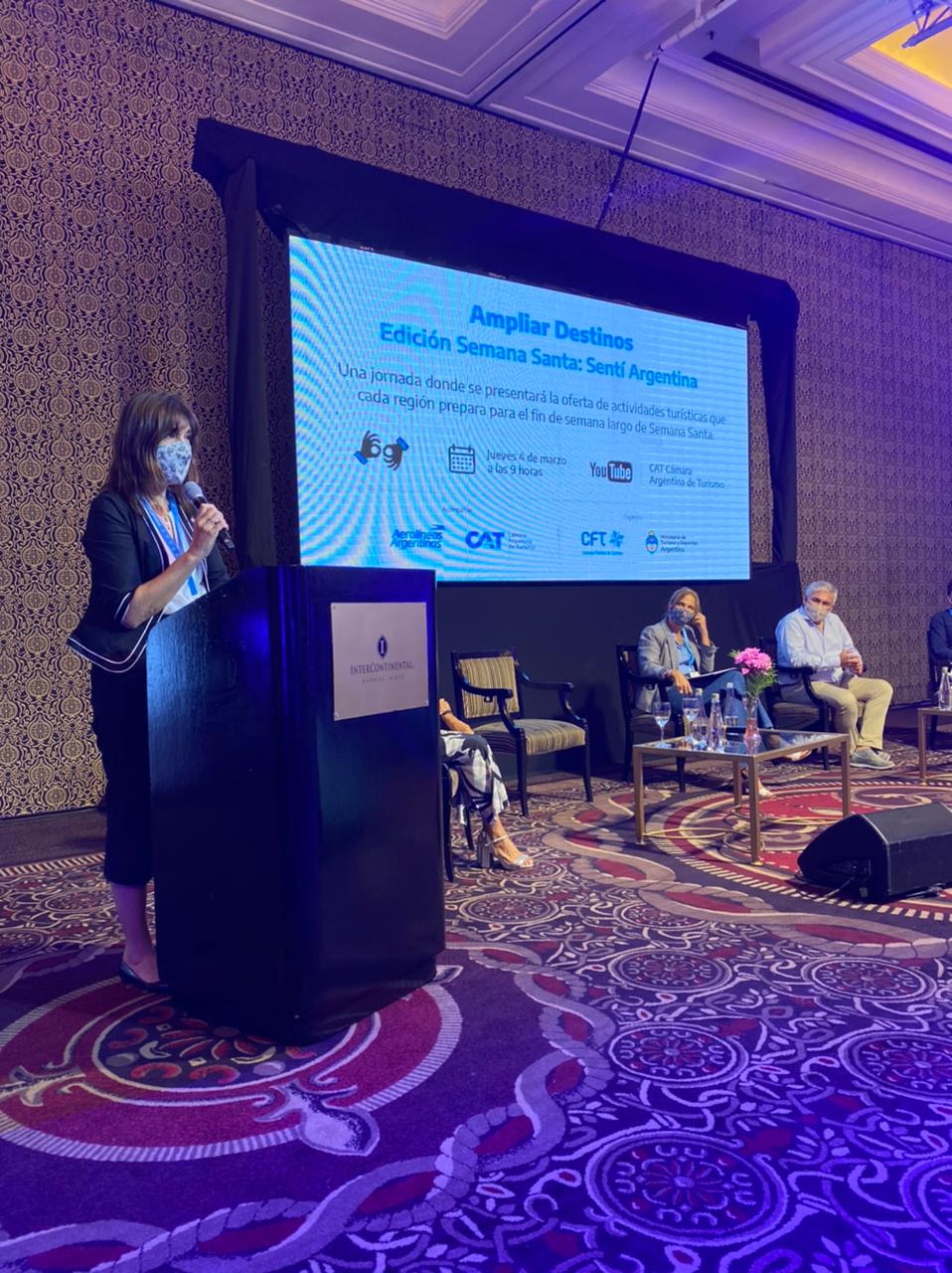 Santa Cruz presentó la oferta turística de Semana Santa en Buenos Aires