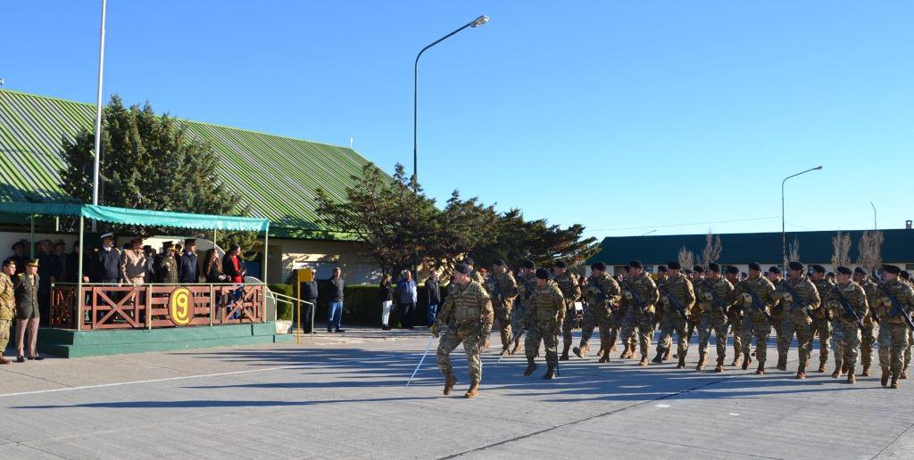 Miembro del Ejército se habría contagiado Covid en un pool de Puerto Deseado