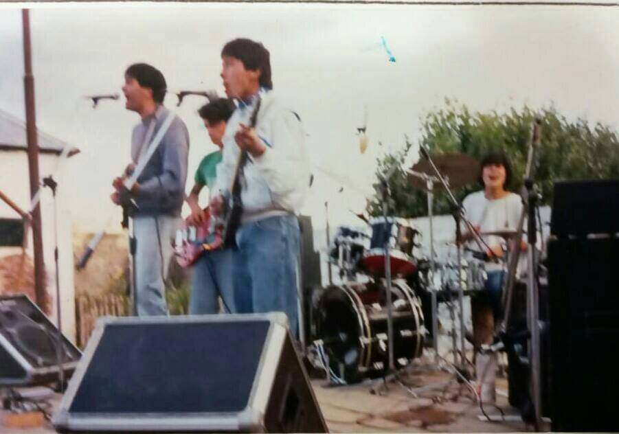 Desmantelan invernadero clandestino de marihuana en barrio Rotary XXIII