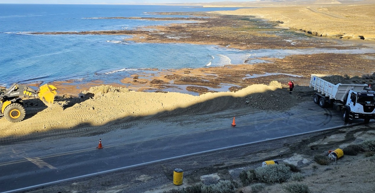 Tras la denuncia por un inminente derrumbe en la Ruta N° 3, Vialidad reparó el sector afectado