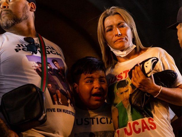 El dramático momento que vive la mamá del joven asesinado por la policía: está en terapia intensiva