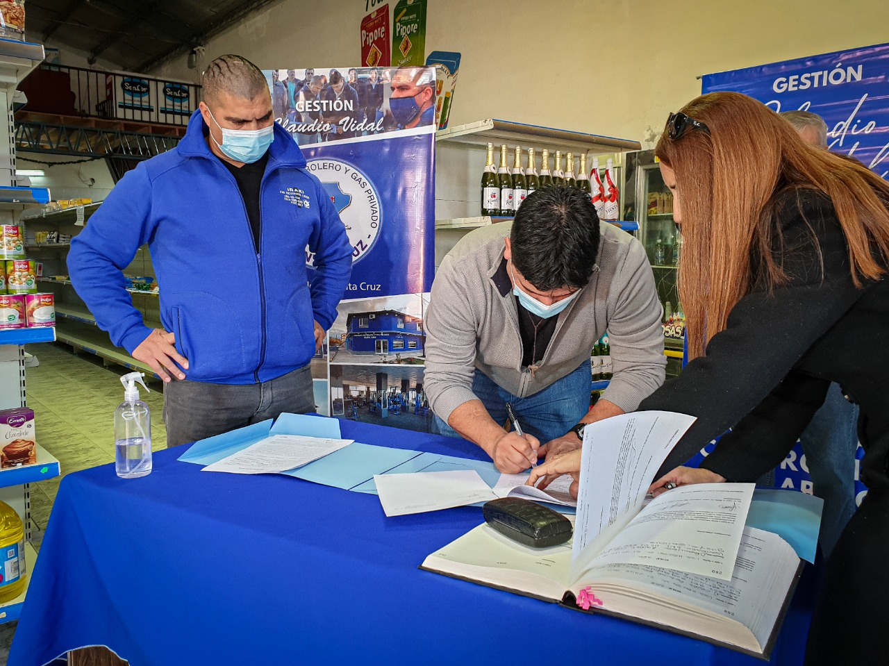 Claudio Vidal anunció la adquisición del local para una nueva 