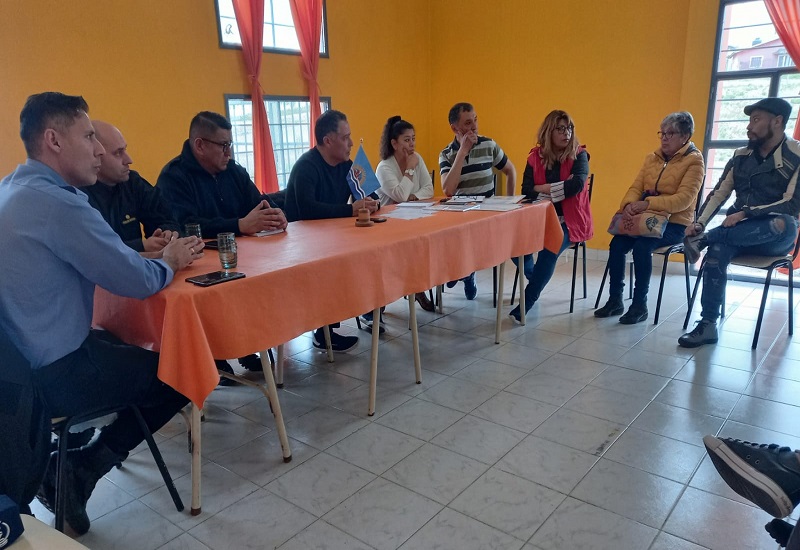 Solano cuestionó la postura de Milei sobre Malvinas y convocó a una “marcha de la bronca”