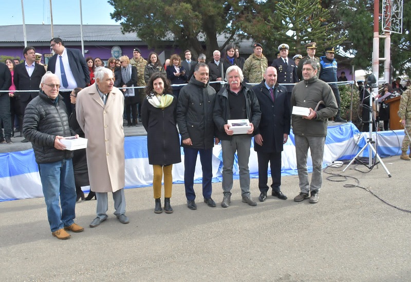 Eugenio Quiroga presidió el acto aniversario de Piedra Buena