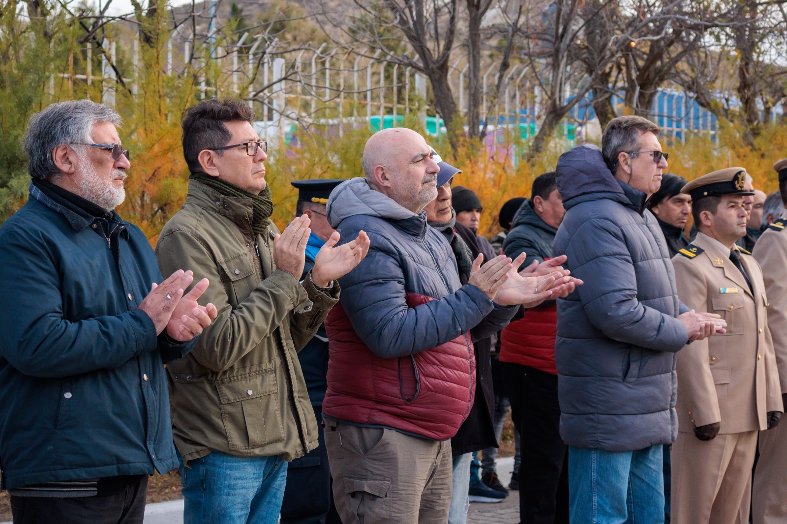 Un conductor quedó atrapado tras chocar contra un camión y dio 2,55 de alcoholemia en Río Gallegos