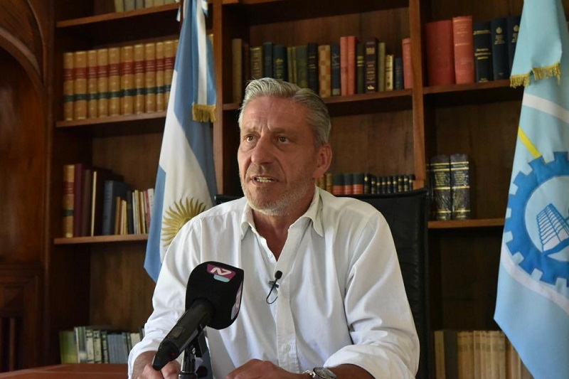Arcioni anunciará la suspensión de la aplicación de la ley de zonificación y el llamado a un plebiscito en Chubut