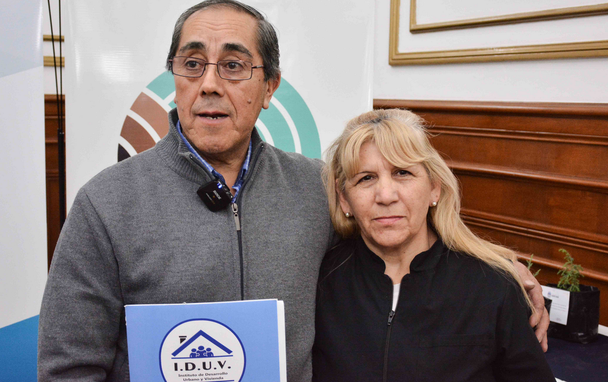 “La Vendimia 2026” continuó con degustaciones, emprendedores y espectáculos artísticos