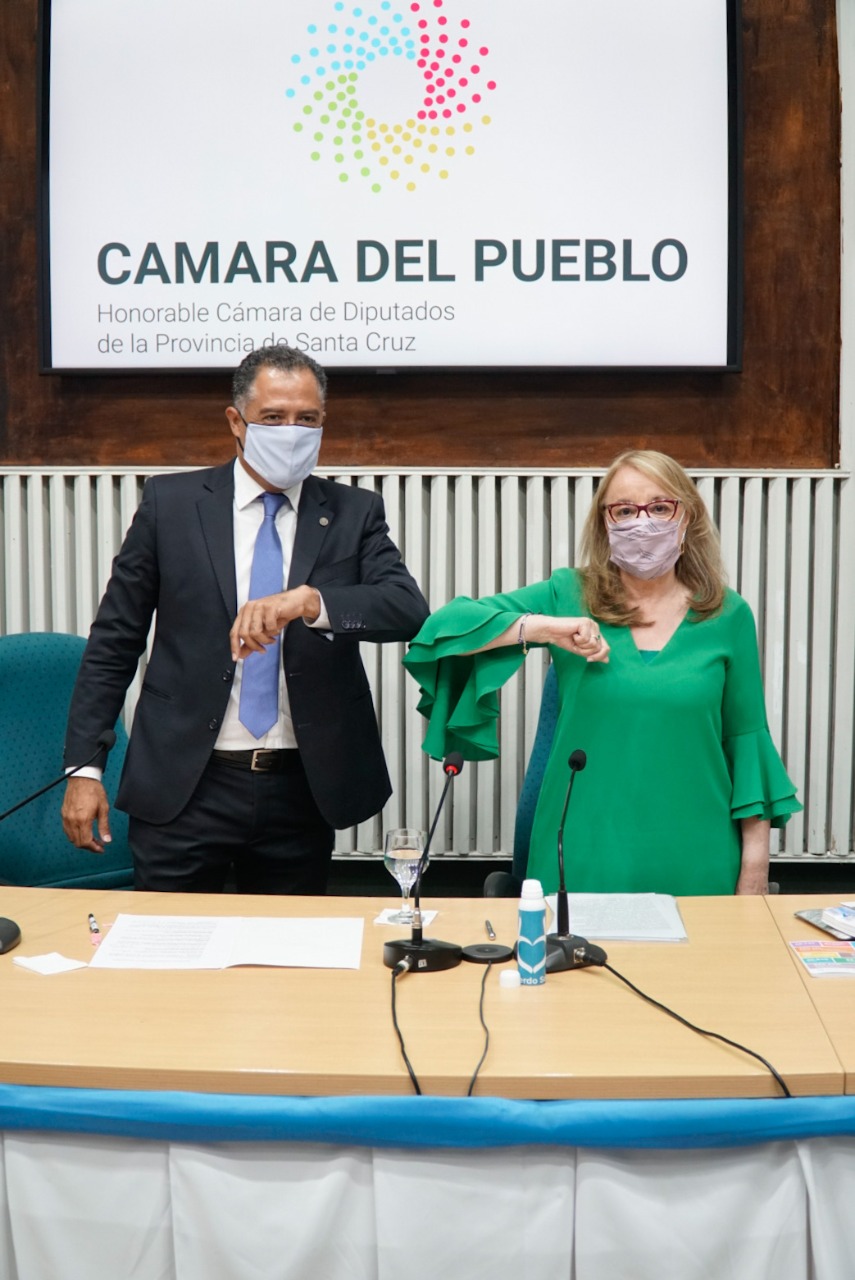 Mensaje de la gobernadora en la Legislatura: 