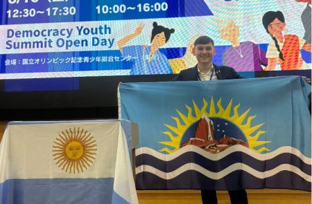 Un santacruceño representará al país en la Cumbre Internacional de la Democracia Joven en Japón