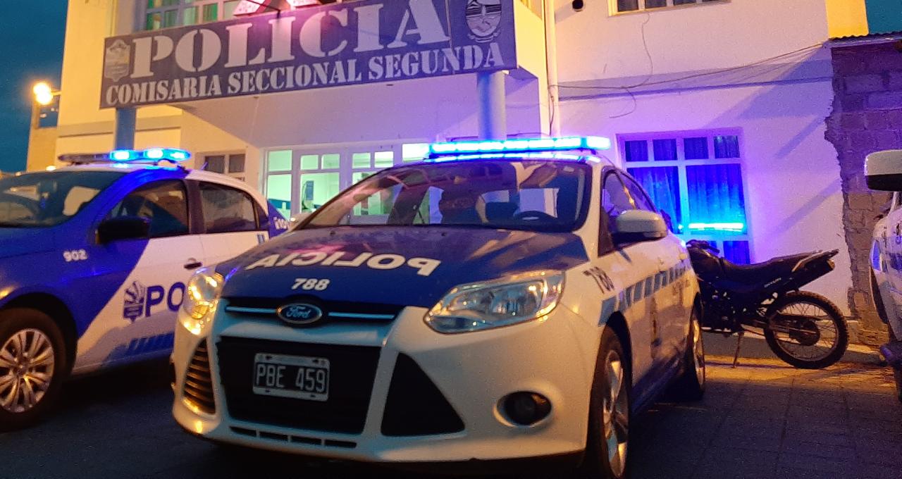 Fatal accidente: joven de 23 años murió aplastado por su auto cuando viajaba por la ruta 43