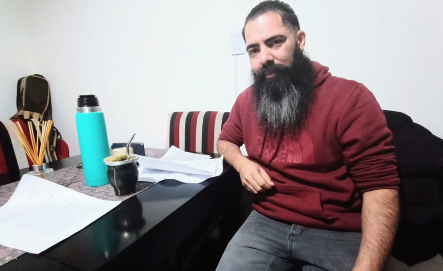 Enfermero reclama guardias adeudadas y acusa de estafas a la jefa de departamento del HZCO