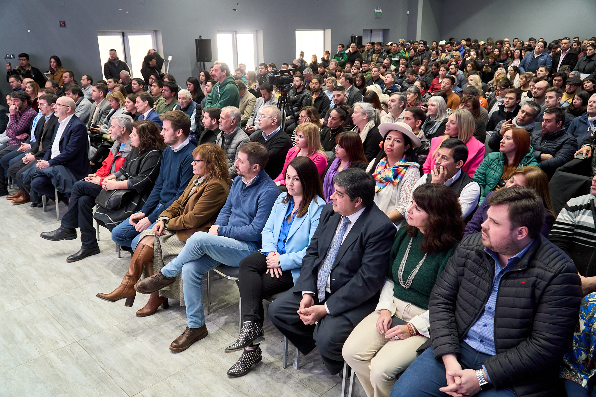 Galván sostuvo que muchos docentes rechazarían el incentivo o lo repartirían