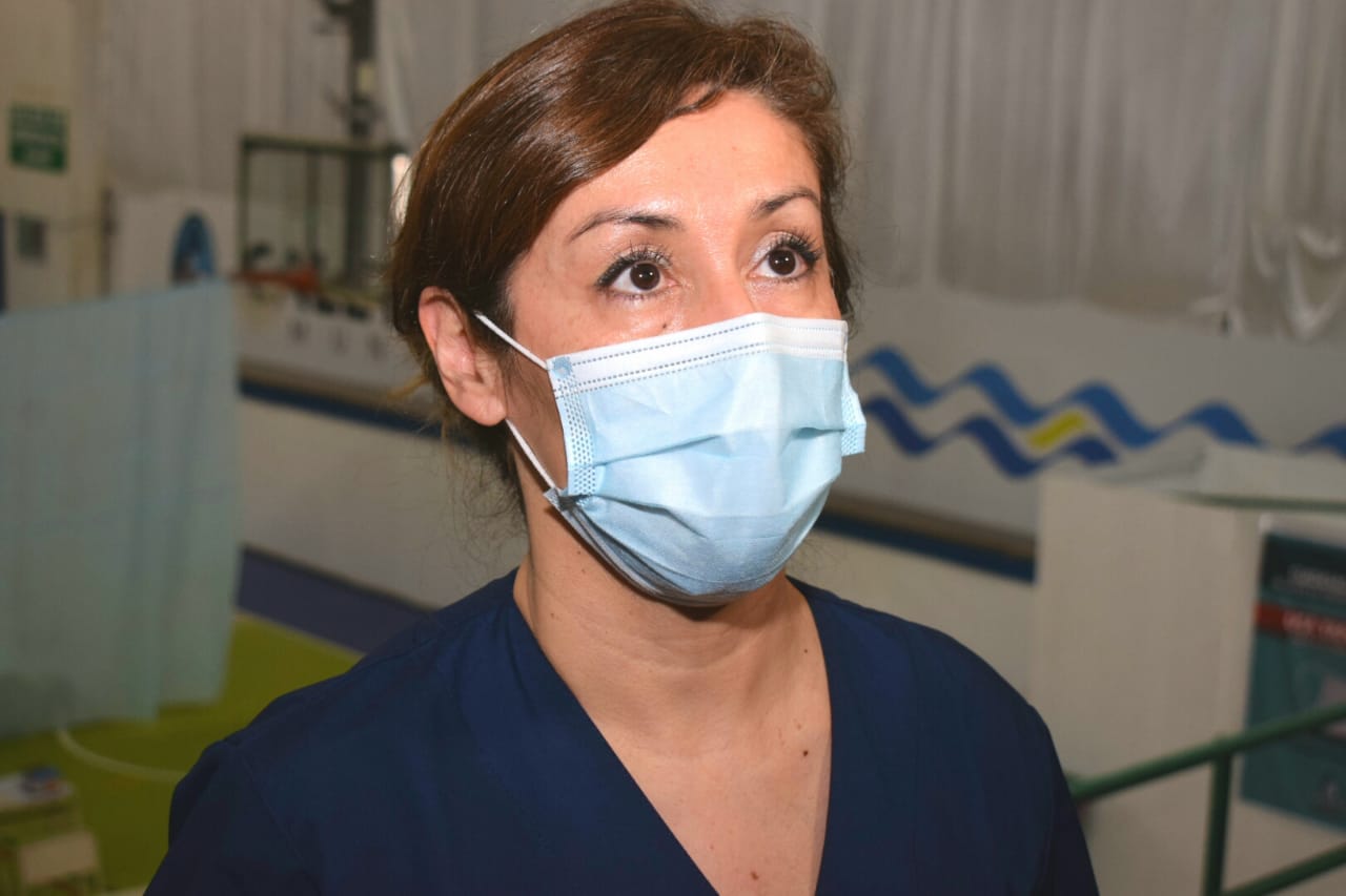 La doctora Luna señaló que se están aplicando tratamientos compasivos y también preventivos contra el Covid