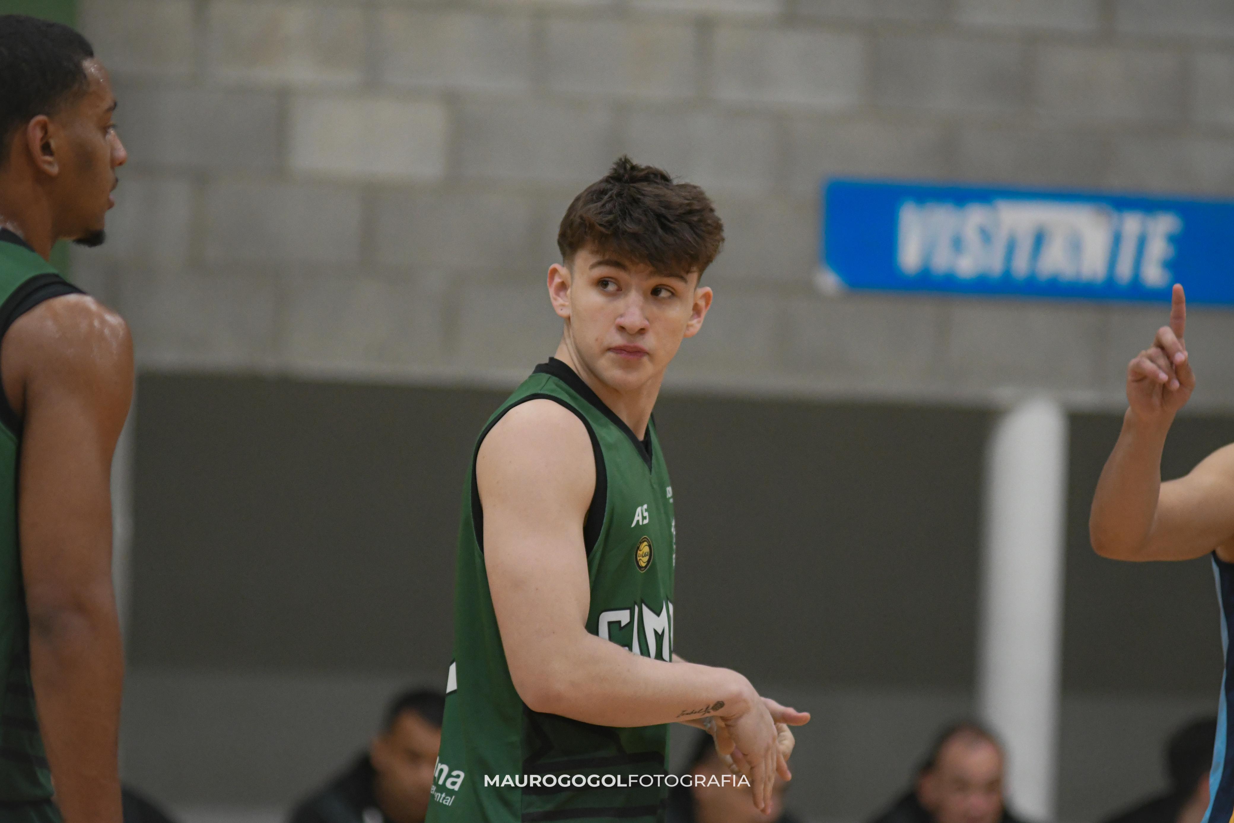 Nacho Copesky, la promesa caletense que brilla en su primera temporada en la Liga Nacional