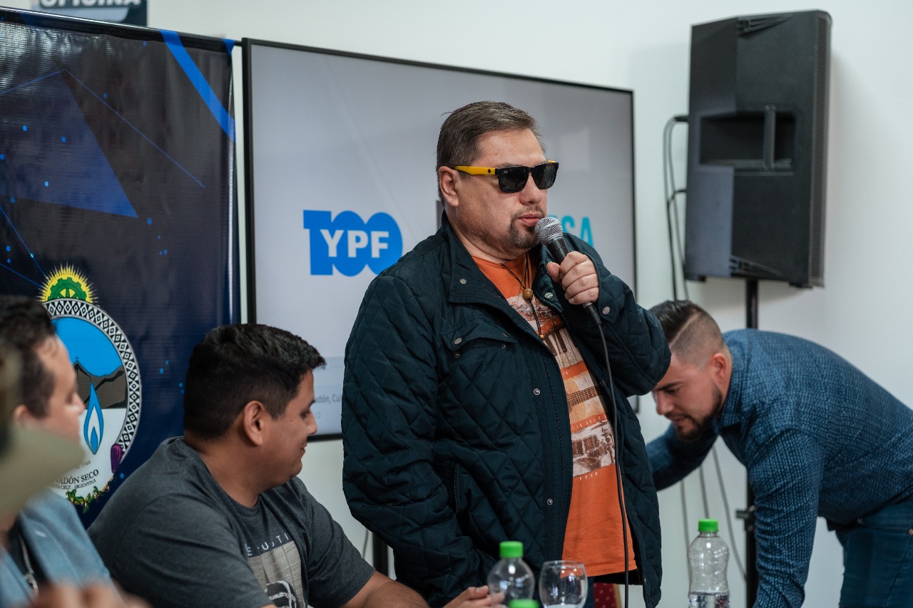 Importante intervención policial en Cañadón Seco: secuestraron una camioneta por alcoholemia positiva de 2,28 