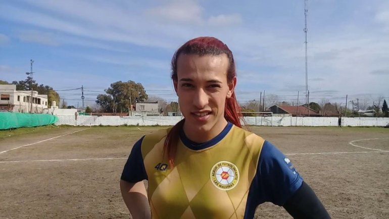 Una futbolista trans en la primera categoría del fútbol femenino