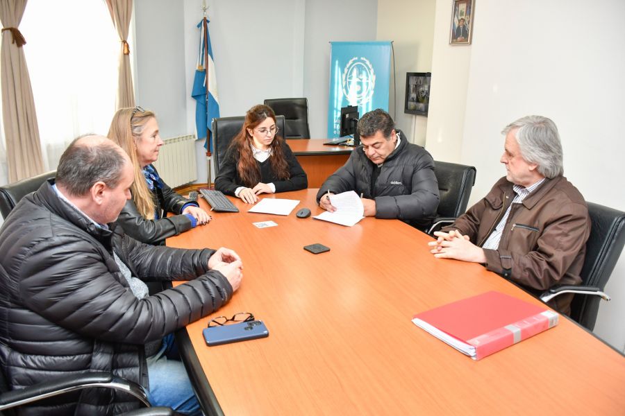 Gobierno Provincial: Mayor transparencia en los procesos de compra y contratación de servicios