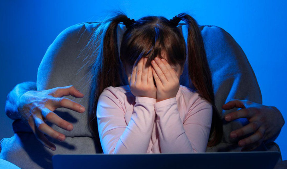 Contactó a una nena por Facebook, la invitó a tomar un helado y tener relaciones sexuales