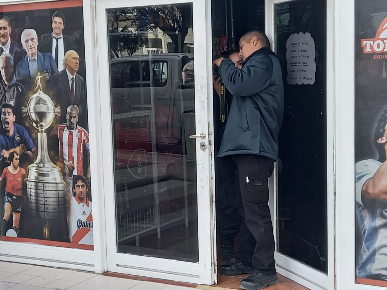 Robaron en una tienda céntrica con sistema de monitoreo