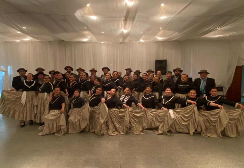 El centro Catamarqueño festejó sus 52 años en Caleta Olivia