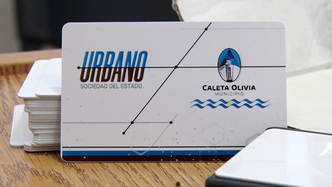 Se registró una importante demanda de vecinos de Caleta Olivia a la hora de comprar las tarjetas de Urbano