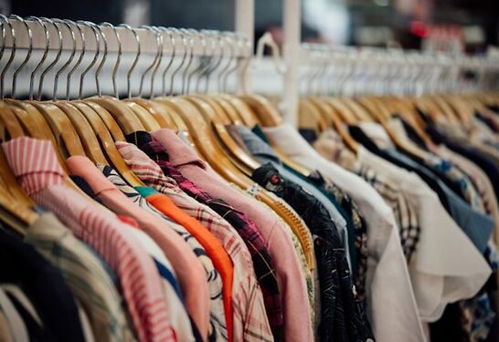 Inflación: por qué se duplicó el precio de la ropa en apenas doce meses