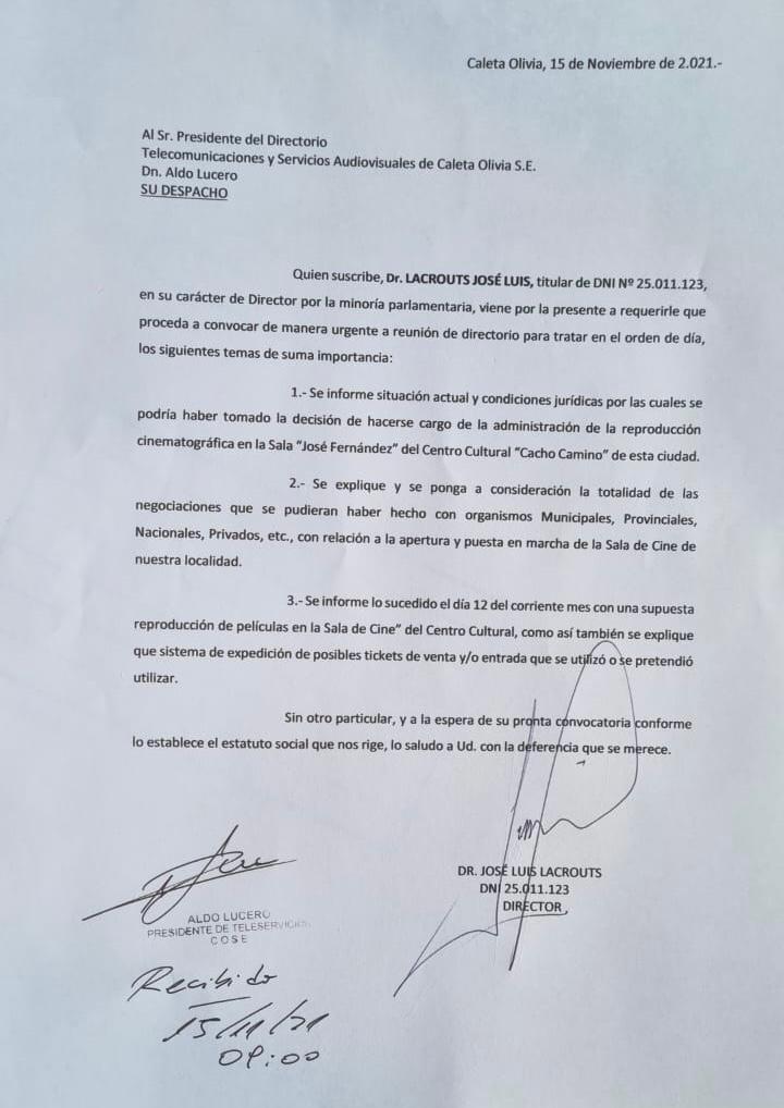 Lacrouts dice que Telervicios no está autorizado para administrar el cine y que vendieron entradas de forma ilegal