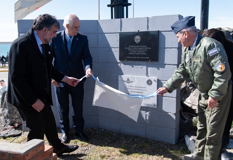 San Julián con conectividad aérea y reconocida como 