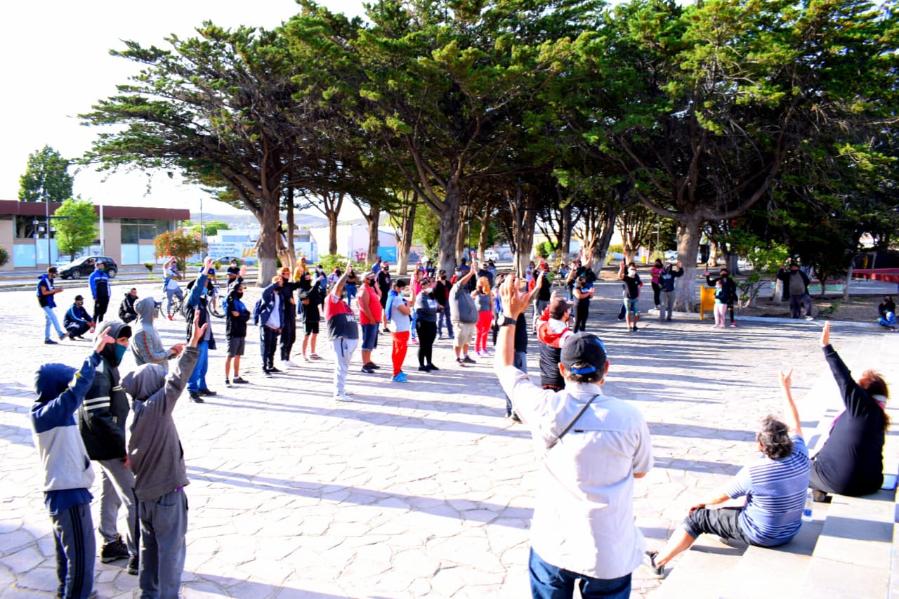 El Toja Carabajal juntó 400 desocupados y esta mañana se movilizaran al municipio