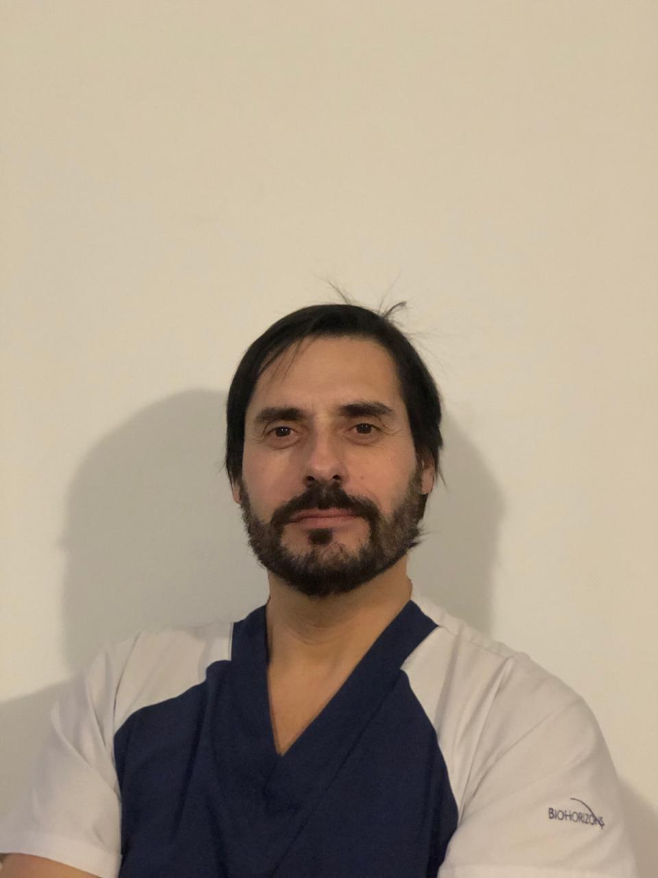 Odontólogos de Santa Cruz repudiaron decreto que “quitó facultades” al Colegio Profesional