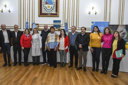 Santa Cruz y Nación articulan acciones para el fortalecimiento de las infancias en la provincia